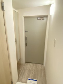 ソラーナ・エム  玄関