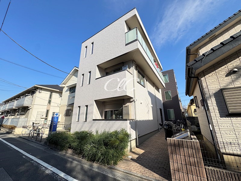 オークス 102号室 外観