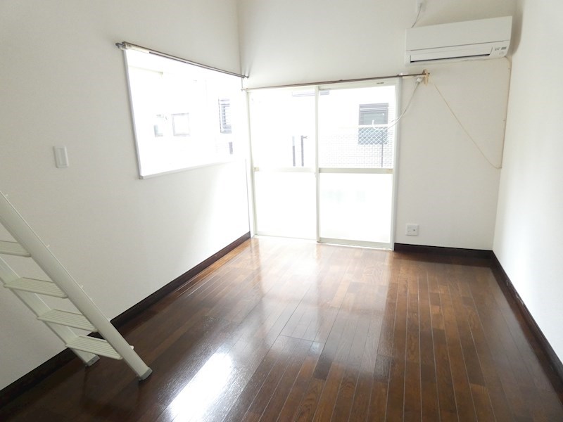 ドラールハイム ベッドルーム