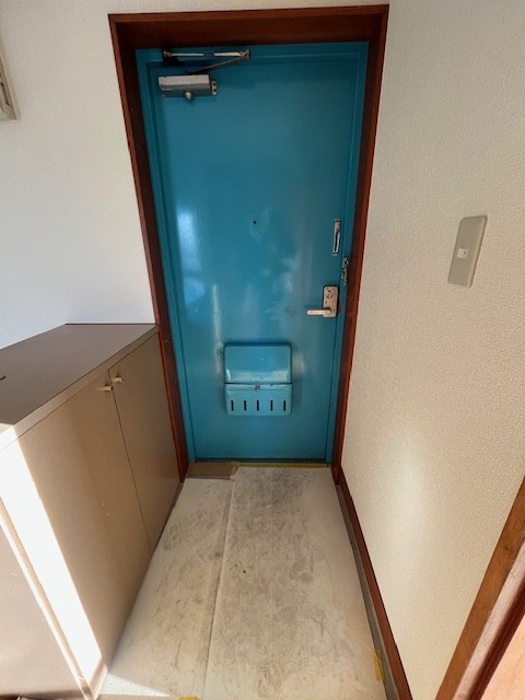 コスモ壱番館 玄関