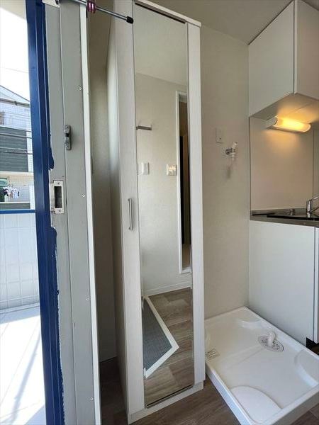 ヴィラ・アルピナ 玄関