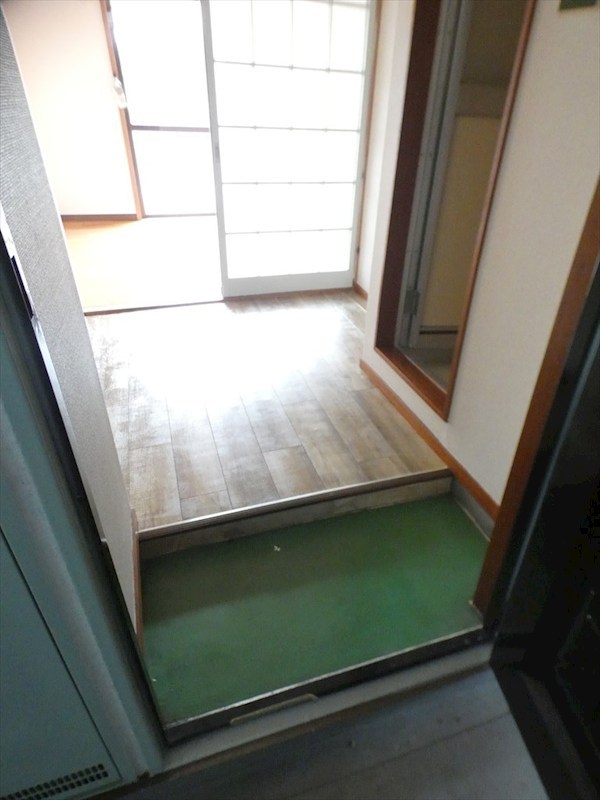 大清ワンステップハイツ  玄関