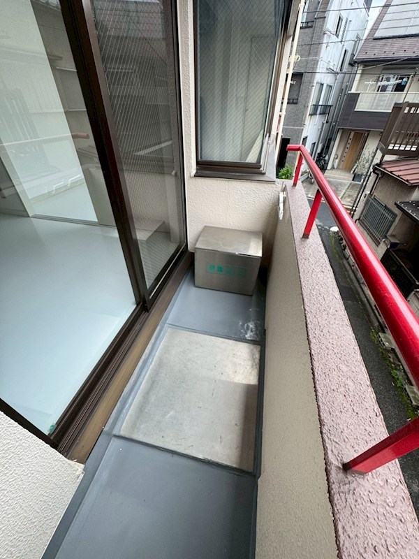 ヴィラセレーナ町屋  ベランダ