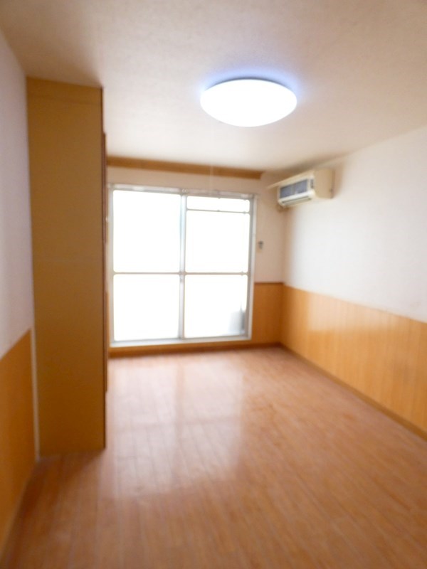 フローラ５ ベッドルーム