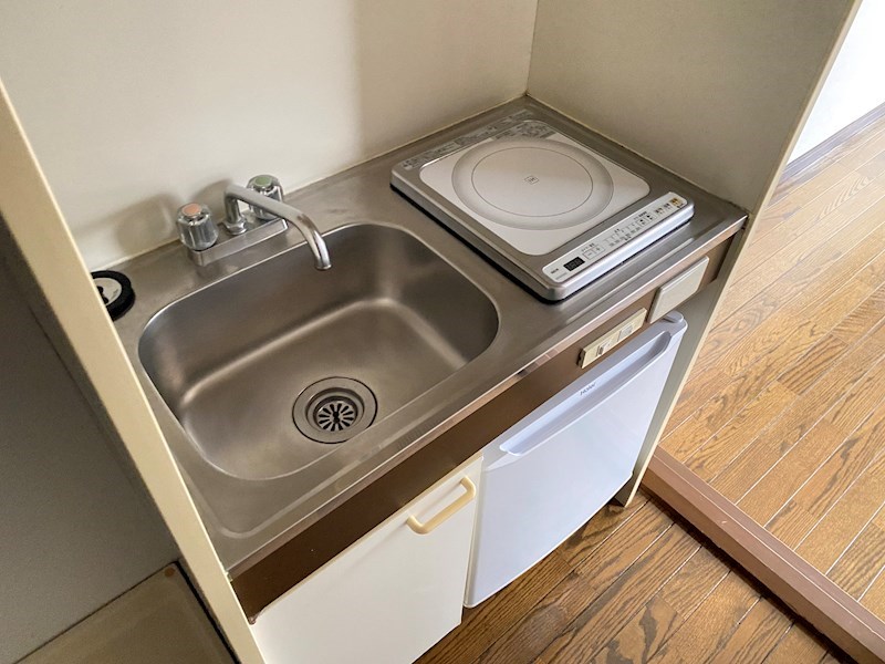 ロイヤルハイム上野  キッチン