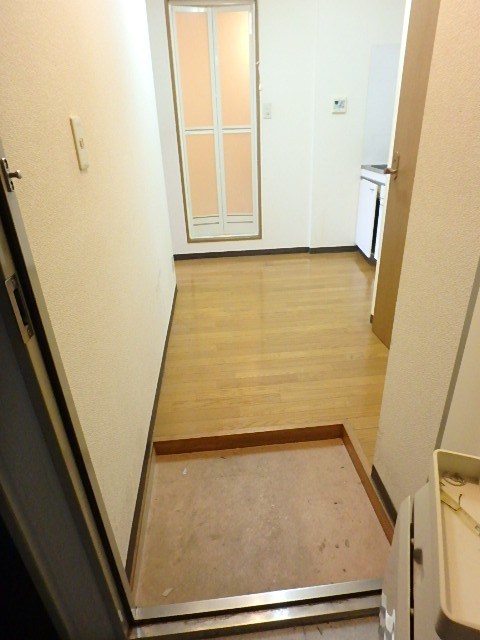 ベルカルフール 玄関