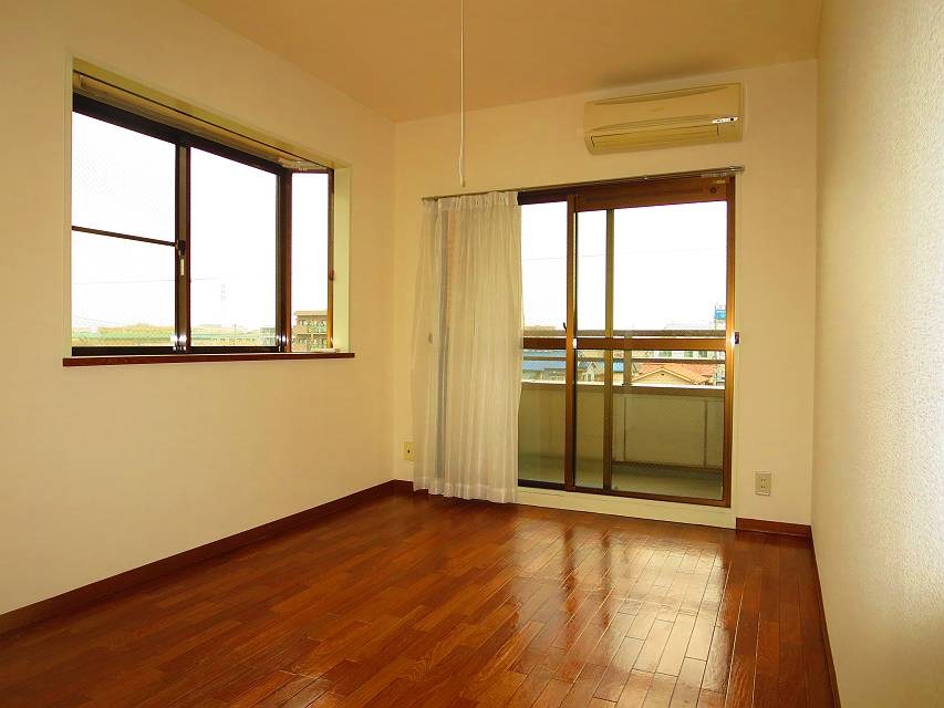 第二宝マンション リビング