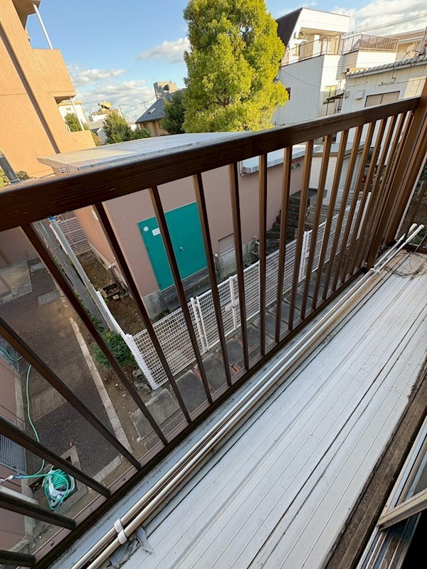 渡辺方貸家 ベランダ