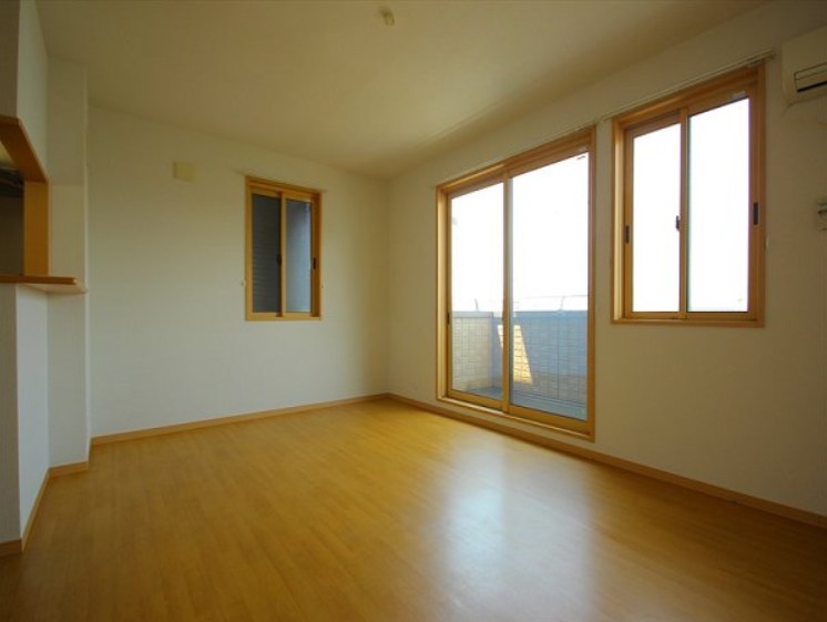 新浜ストリート リビング