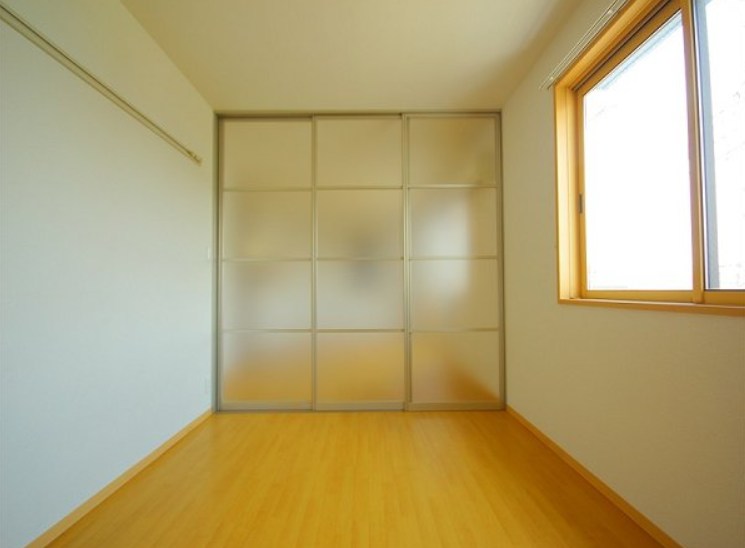 新浜ストリート ベッドルーム