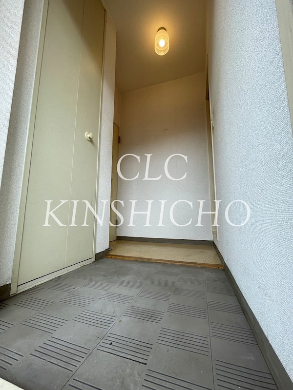 プランドールカワシマ 玄関