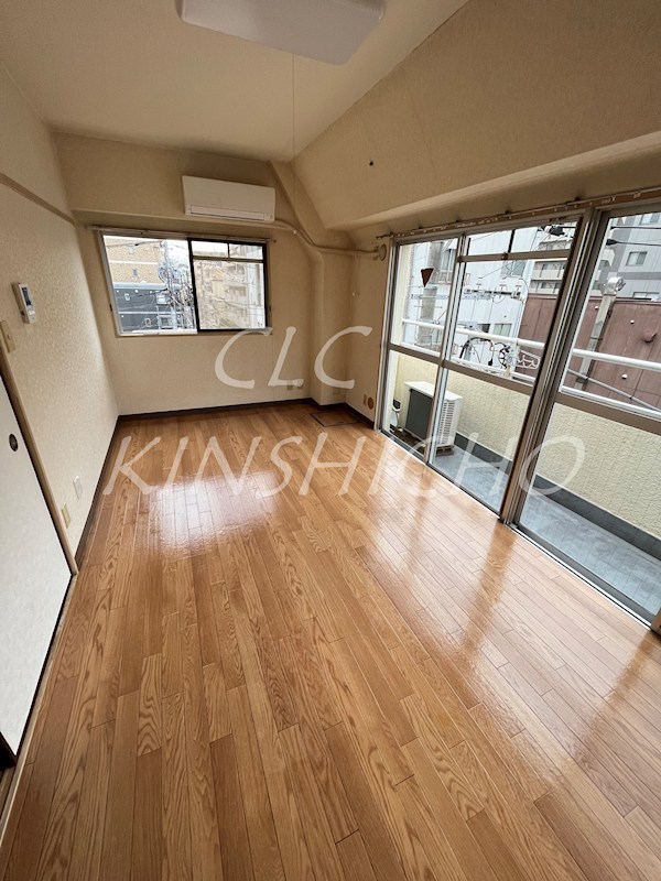 松嶋ビル リビング