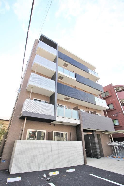 REX(レッキス) 外観