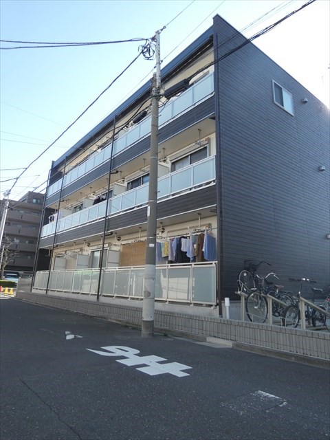 リブリ・瑋進 外観