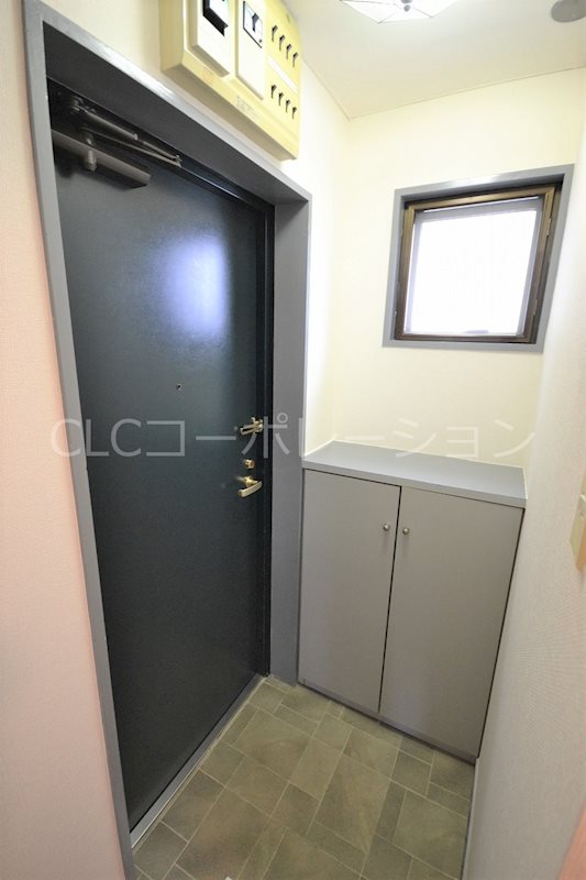 メインステージ北千住 玄関