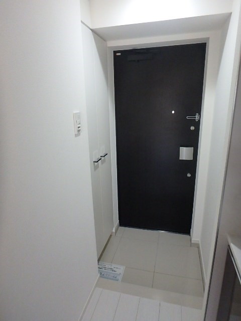 メインステージ千住中居町 玄関