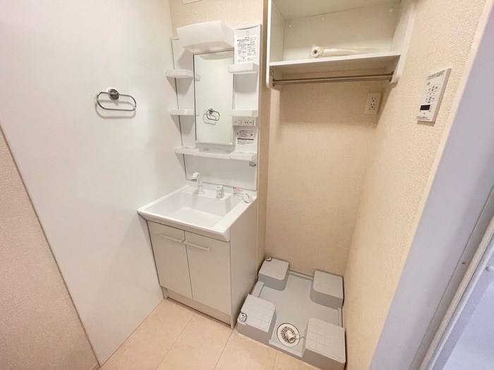 Polykatoikia N（ﾎﾟﾘｶﾃｲｷｱｴﾇ） その他4