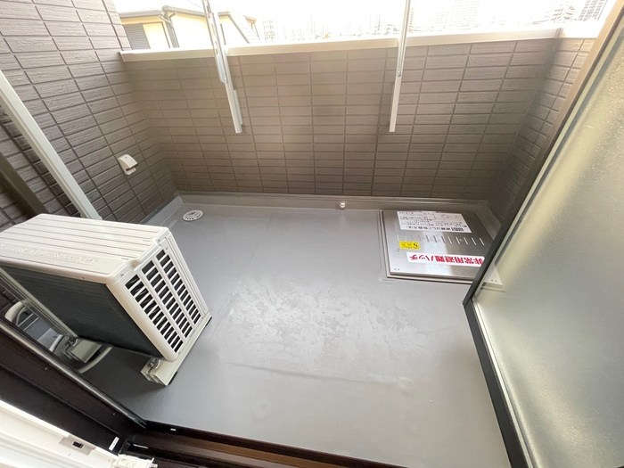 Polykatoikia N（ﾎﾟﾘｶﾃｲｷｱｴﾇ） ベランダ