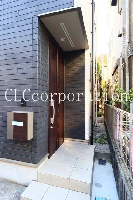 台東区根岸三丁目戸建 外観