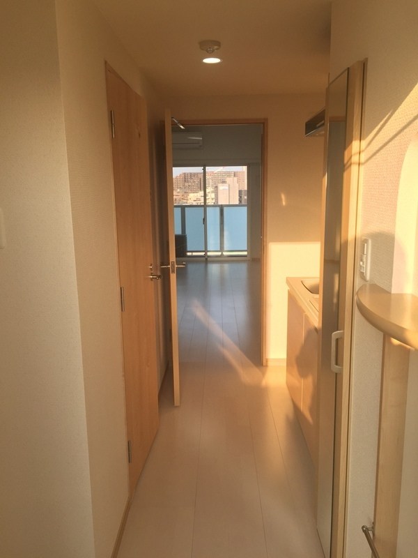 グランフォース北綾瀬 玄関