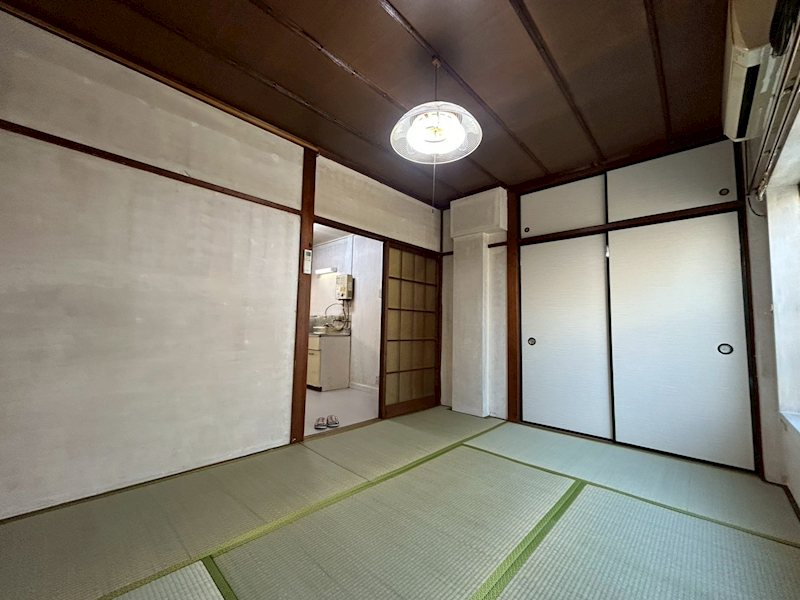 三村マンション ベッドルーム