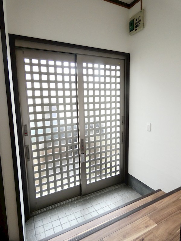 ＪＨ中葛西８丁目 玄関