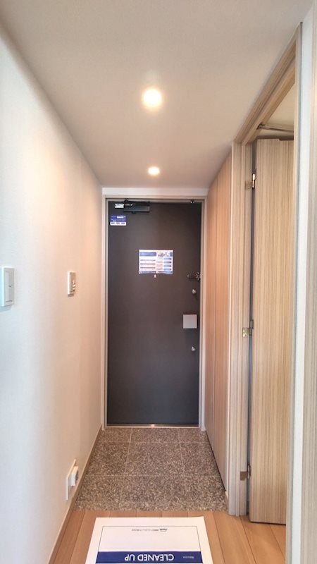 レジディア日本橋馬喰町Ⅲ 玄関