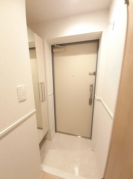 ル コンフィーエ サンカント 玄関