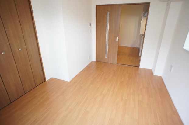 プラカーサ  ベッドルーム