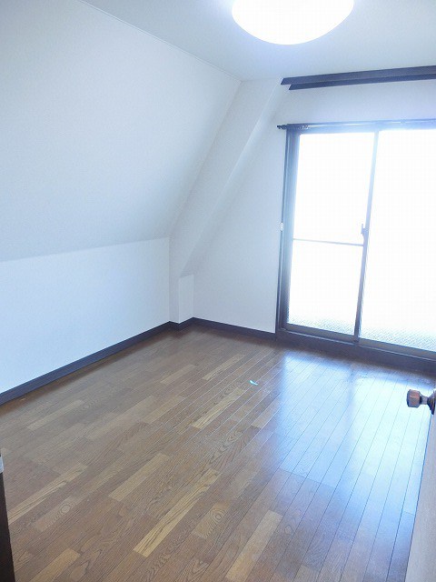 サンハイツみのり ベッドルーム