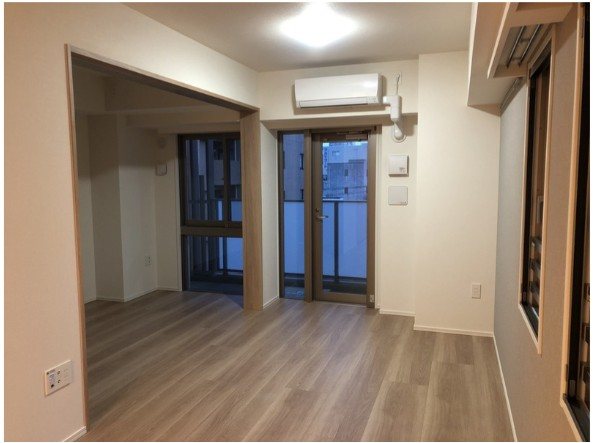 Ｌ・ＢＡＳＥ押上Ｓｏｕｔｈ   リビング