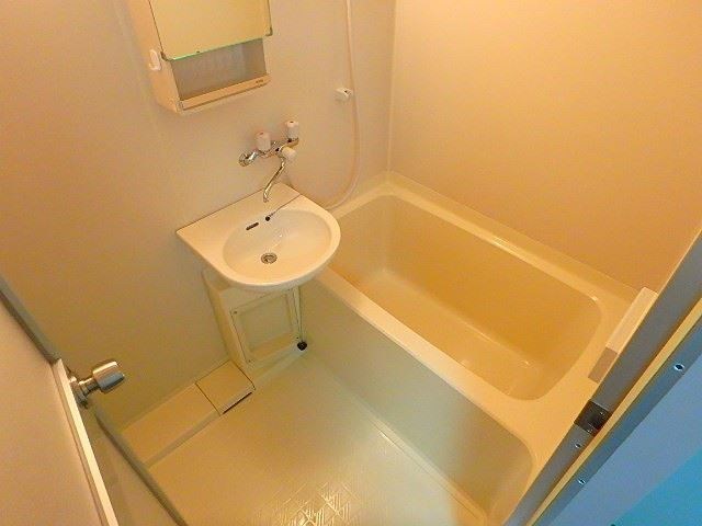 ベルモツインズ 風呂画像