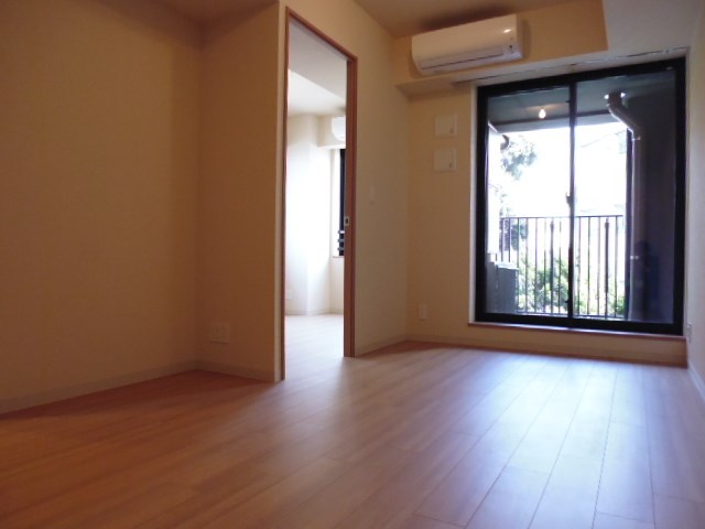 フレンシア田端南 リビング