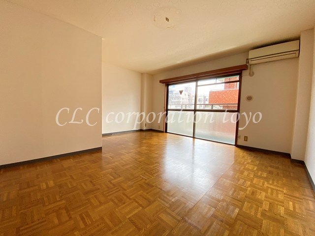 山田ビル ベッドルーム