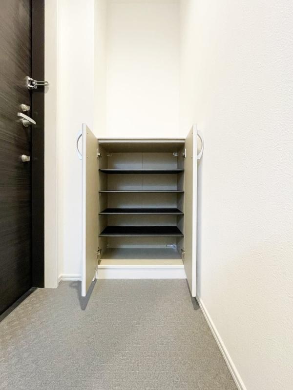 エステル堀切 玄関