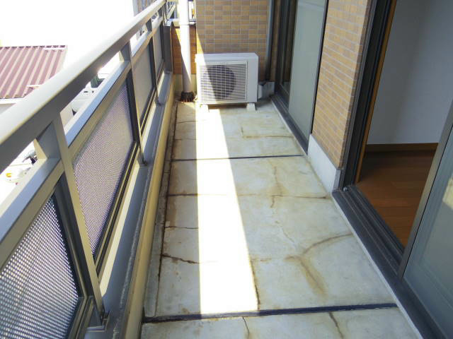 メゾンアルモニー  ベランダ