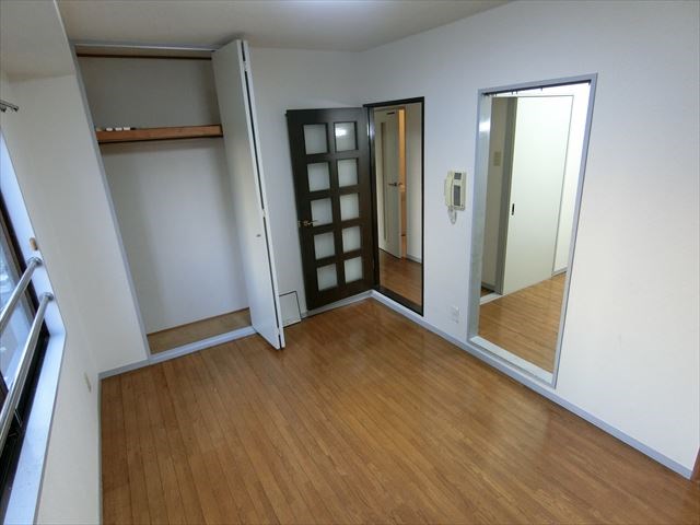 岩沢第一ビル リビング