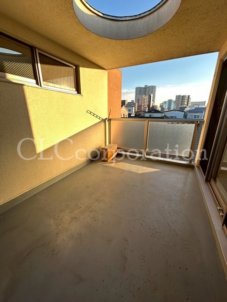 カラクムアチェリア ベランダ