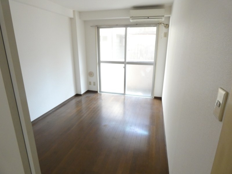 エメロード ベッドルーム