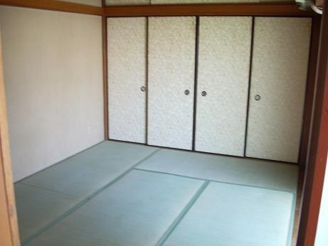 中居町コーポ ベッドルーム