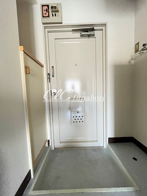 シティハイツ 玄関