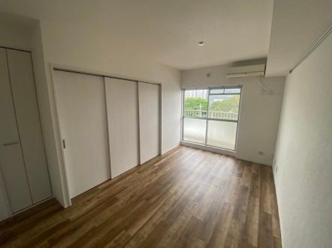 ルミエール西綾瀬 リビング