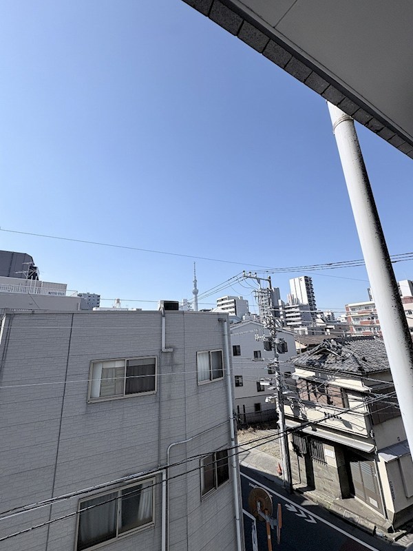 ガディル・タガワ その他8