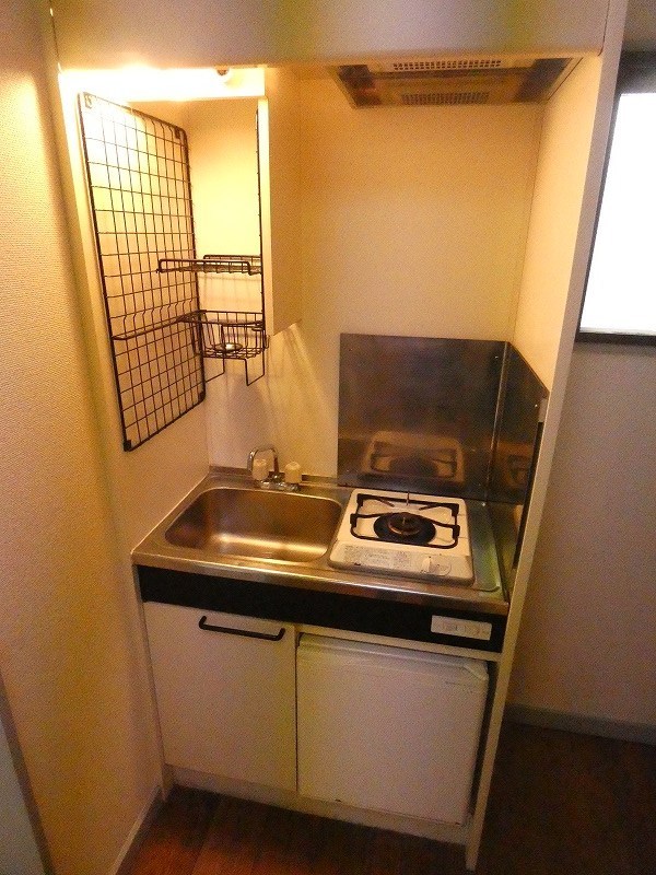 ガディル・タガワ キッチン