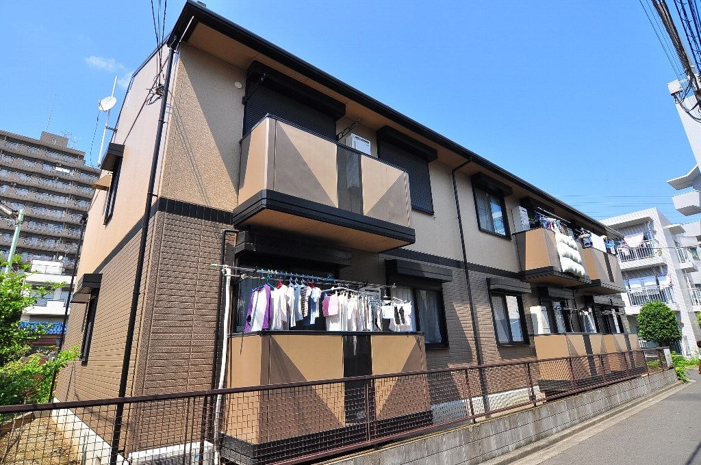 ファミーユ高砂  外観