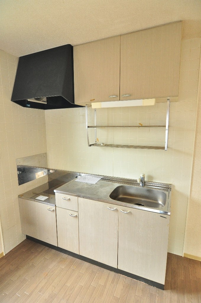 ファミーユ高砂  キッチン