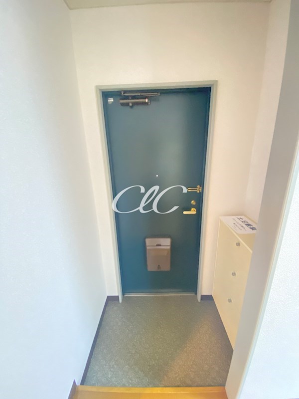 サンヒルズ 玄関