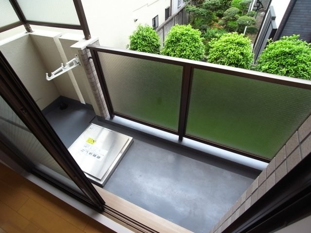 ネクサス巣鴨 ベランダ