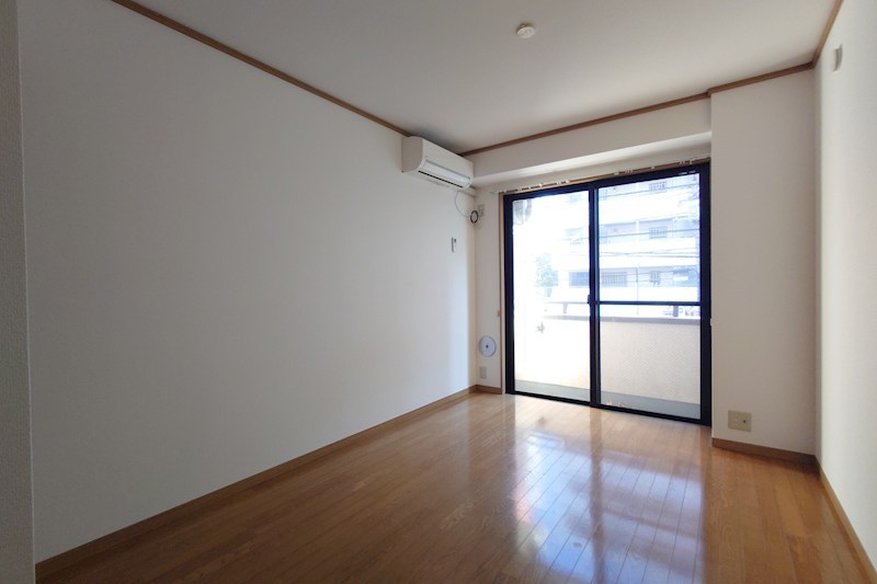 ヴィラファミール ベッドルーム