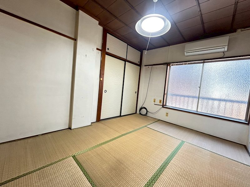 三村マンション ベッドルーム